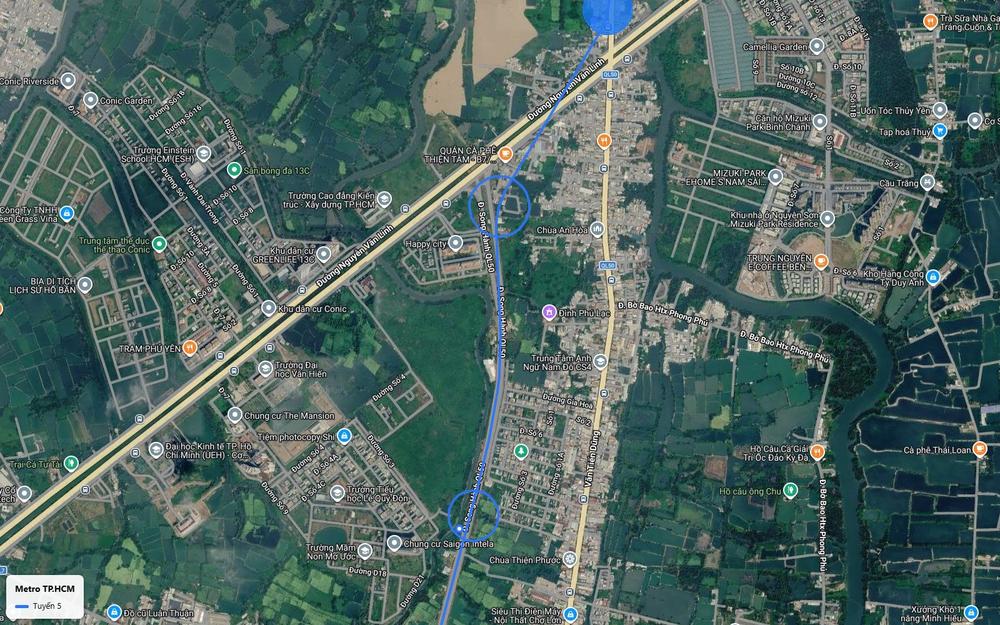 Ảnh vệ tinh số 24 tuyến metro số 5 theo Song Hành Quốc lộ 50 qua Phong Phú, gần Mizuki Park